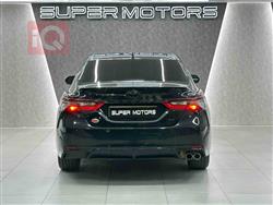 تۆیۆتا کامری